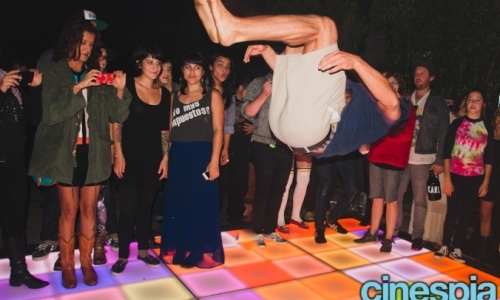 1_thumbs_boogienights-348