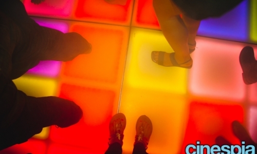 1_thumbs_boogienights-351