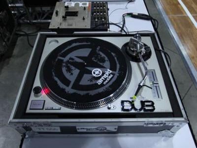 2009-03-22_dubshow_347_400x600