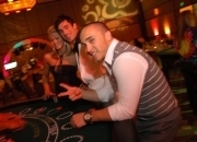 thumbs_verizon_0050