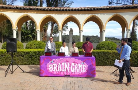 Brain Game Trivia Game Show
