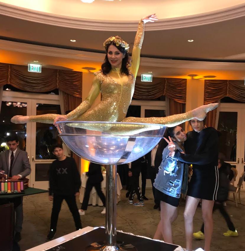 Giant Champagne Glass - PartyWorks Interactive