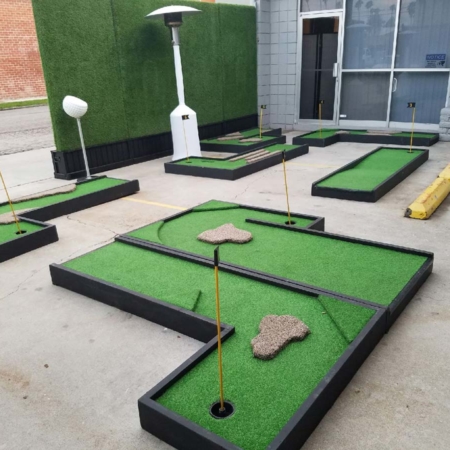 Mini Golf Nine Holes