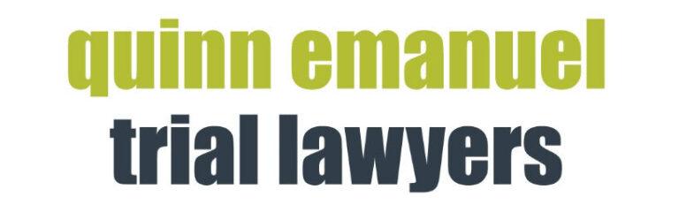 Image of Quinn Emmanuel attorneys at the annual company picnic in Los Angeles.