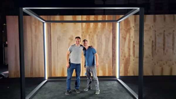 Photo Cube LED Station