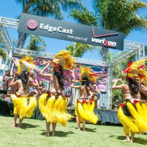Hula Dancers