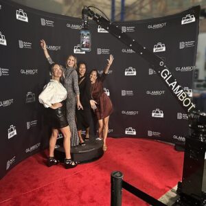 Glam Bot /  Photo Robot