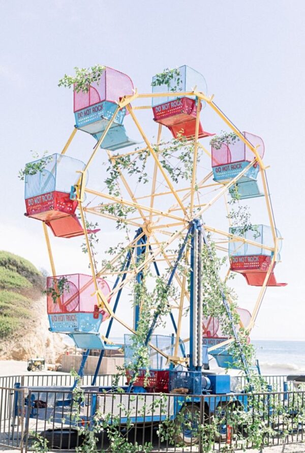 Ferris Wheel Rental ( Multiple Types / Sizes )
