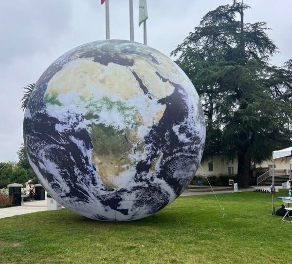 Earth Inflatable ( Giant )