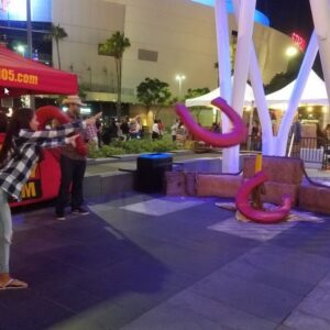 Giant Horse Shoe Game