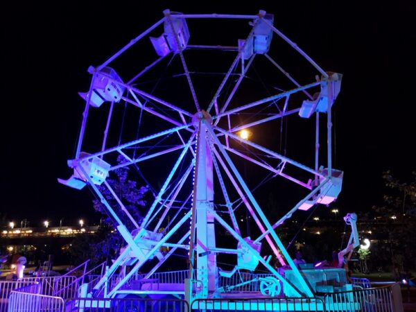 Ferris Wheel Rental ( Multiple Types / Sizes ) - Image 10