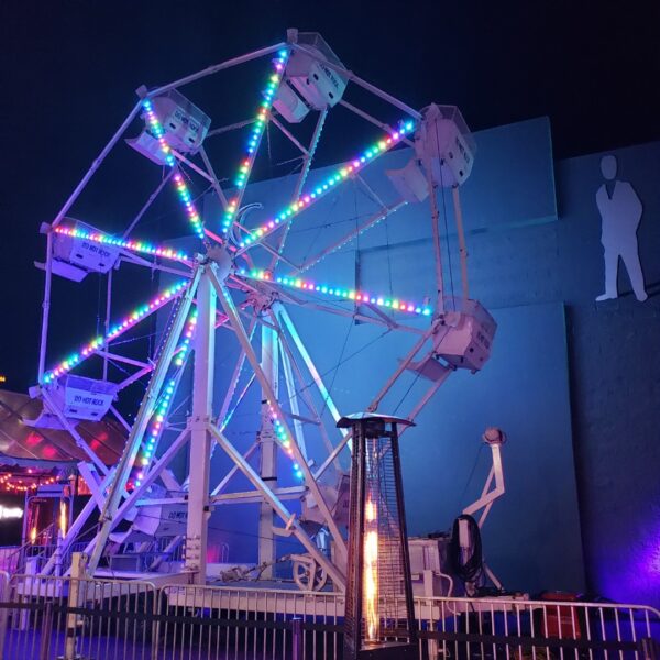 LED Ferris Wheel Rental - Image 4