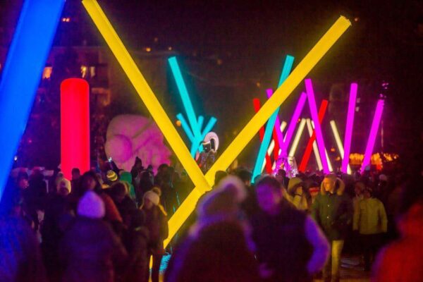 LED Poles - Image 3