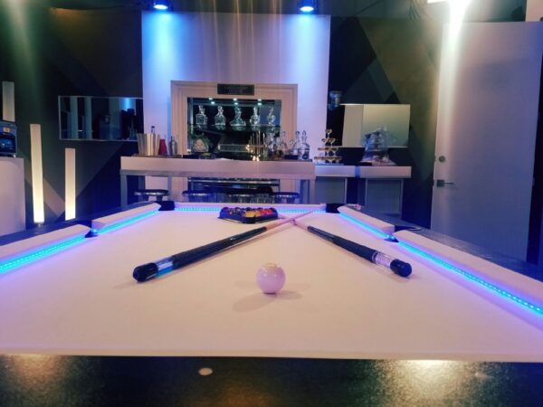 Pool Table - Image 4