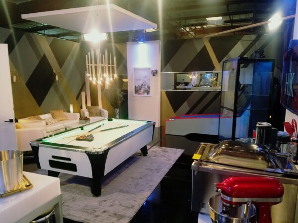 Pool Table - Image 2