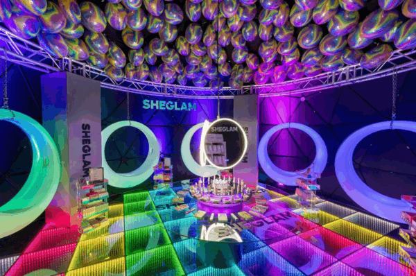 LED Swings Rental - Image 2